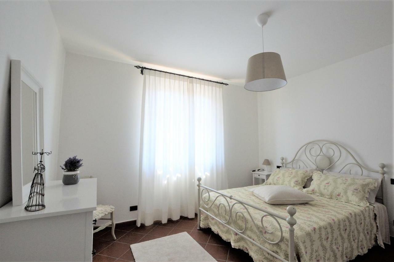 La Casa Di Chloe Apartment Poggibonsi Luaran gambar
