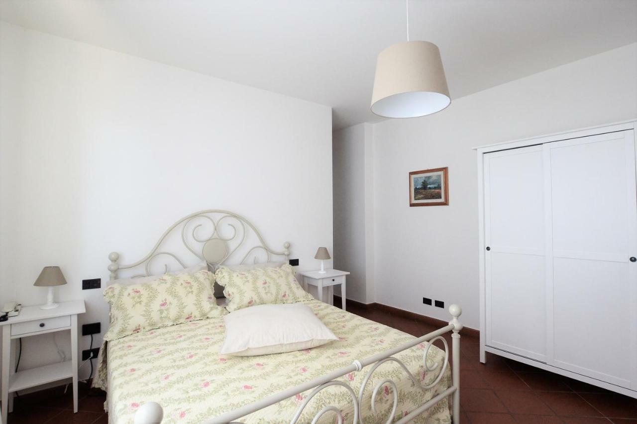 La Casa Di Chloe Apartment Poggibonsi Luaran gambar